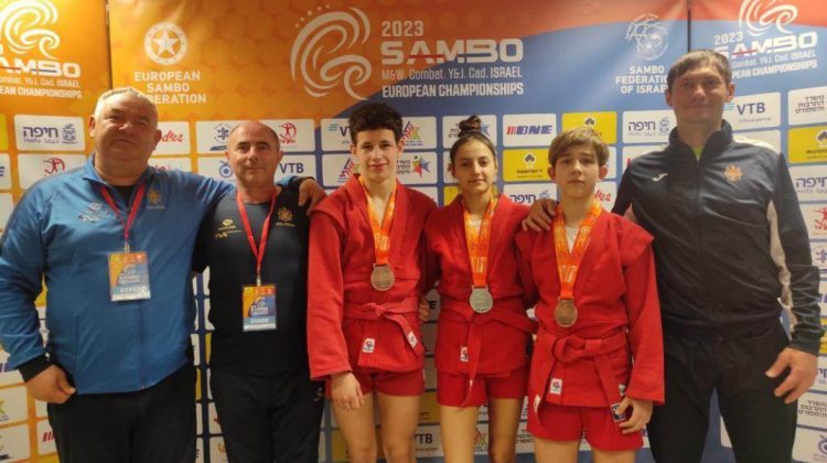 FOTO Sportivii duc faima țării! Moldova a obținut încă 11 medalii la Campionatul European de Sambo