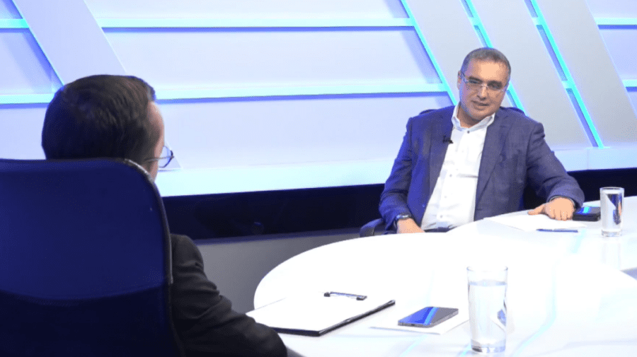 STOP CADRU Usatîi este convins că „oricine”, în afară de Dodon, va câștiga prezidențialele în fața Maiei Sandu