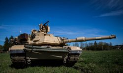 Oficialii SUA anunță sosirea primului tanc american Abrams în Ucraina
