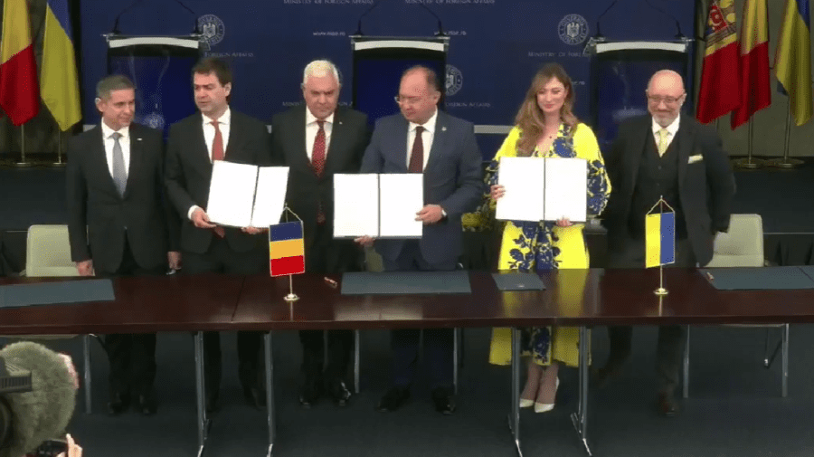 Trilaterala Moldova-România -Ucraina: Miniștrii de Externe și ai Apărării au semnat un angajament privind securitatea