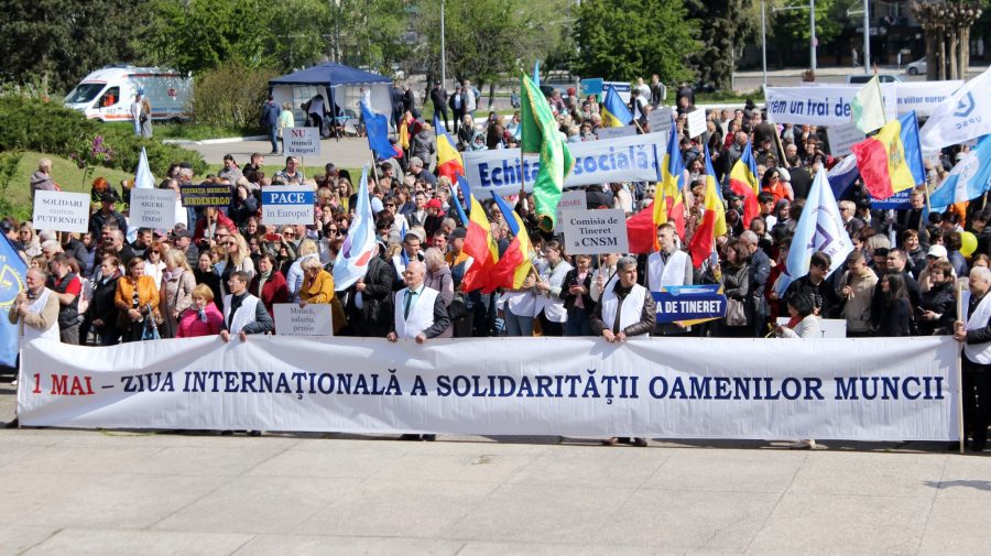 VIDEO Ziua Internaţională a Muncii: Sindicaliștii înaintează revendicări Guvernului