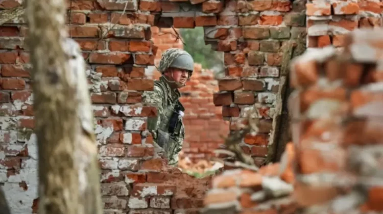 Ziarul britanic „The Times”: Ucraina nu este pregătită pentru o ofensivă la scară largă, dar nu are de ales