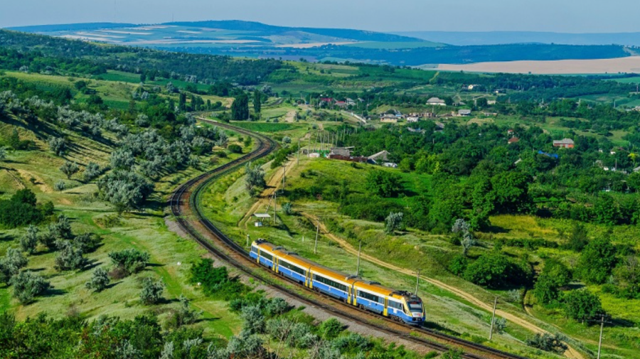 Calea Ferată din Moldova își scoate la licitație vagoanele uzate. Ce va face cu banii câştigaţi