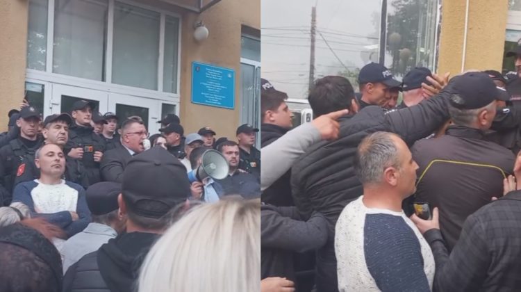 Manifestanții au încercat să arunce cu o sticlă din plastic în Poliție. CEC din Găgăuzia: Listele au fost ridicate