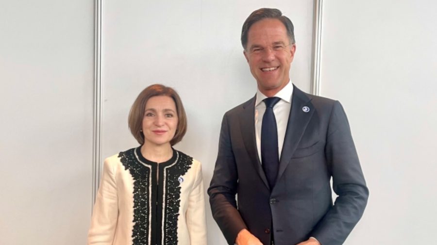 Culisele summitului Consiliului Europei: Maia Sandu s-a întâlnit cu premierul olandez