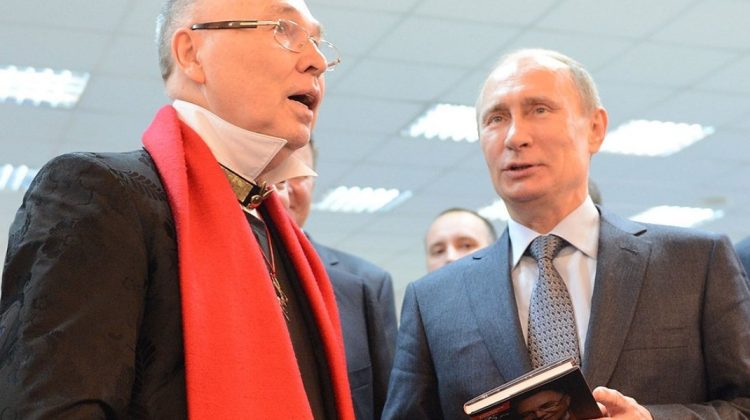 Vladimir Putin a exprimat condoleanțe rudelor lui Veaceslav Zaițev cunoscut ca „țarul modei sovietice”