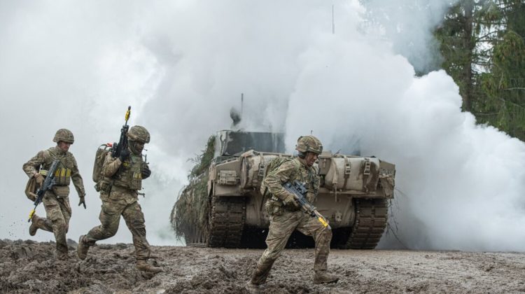 Trupele NATO sunt pregătite „să împiedice invazia rusă” într-o țară europeană