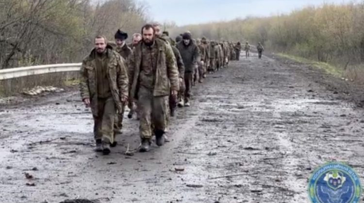 VIDEO Cum arată un schimb de prizonieri dintre ruși și ucraineni? Au fost eliberați 106 capturați în Bahmut