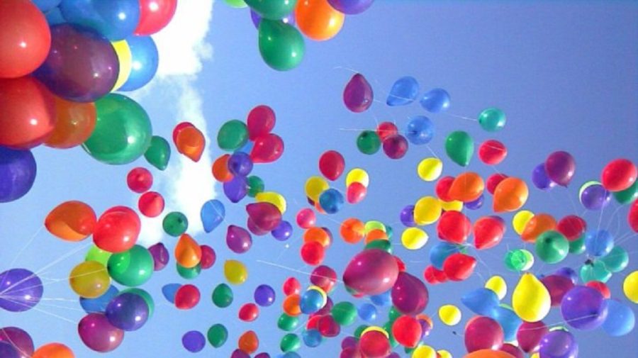 Baloanele cu heliu, INTERZISE la careul organizat cu prilejul sfârșitului de an școlar