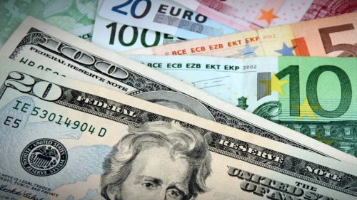 Curs valutar 13 august 2026: Cât valorează un euro și un dolar