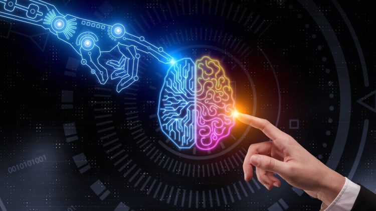 Fostul şef al Google: Inteligenţa artificială este un risc existenţial pentru oameni, de a fi răniţi sau ucişi