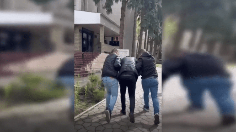 VIDEO Jaf în centrul Capitalei! Un bărbat și-a lăsat prietenul cu răni, dar și fără telefon