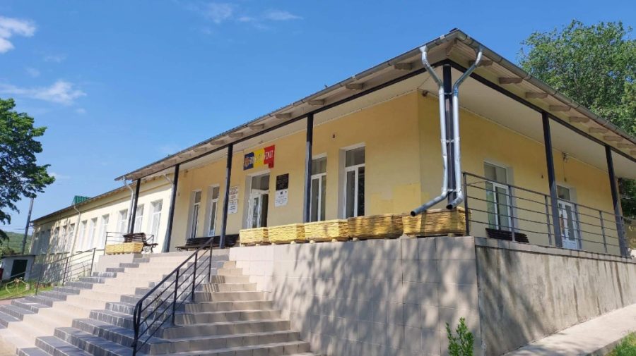 FOTO Clădirea Gimnaziului „Regele Mihai I” din Criuleni a fost reabilitată termic