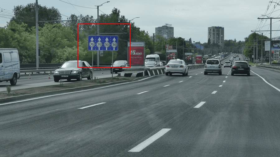 FOTO Important pentru șoferi! Pe două benzi de pe viaduct a fost modificată limita de viteză