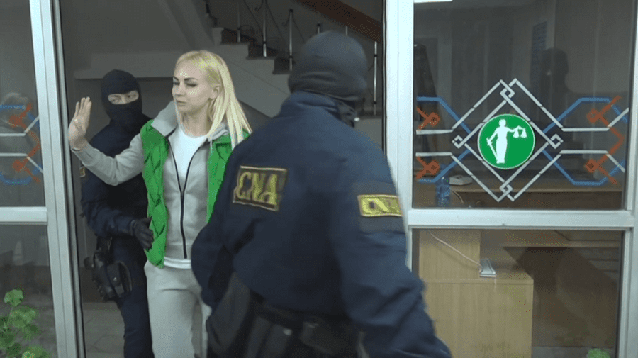 VIDEO Marina Tauber a revenit în arest la domiciliu! ”Este o decizie politică!”