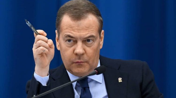STOP CADRU Medvedev cere „eliminarea” lui Zelenski după explozia de deasupra Kremlinului