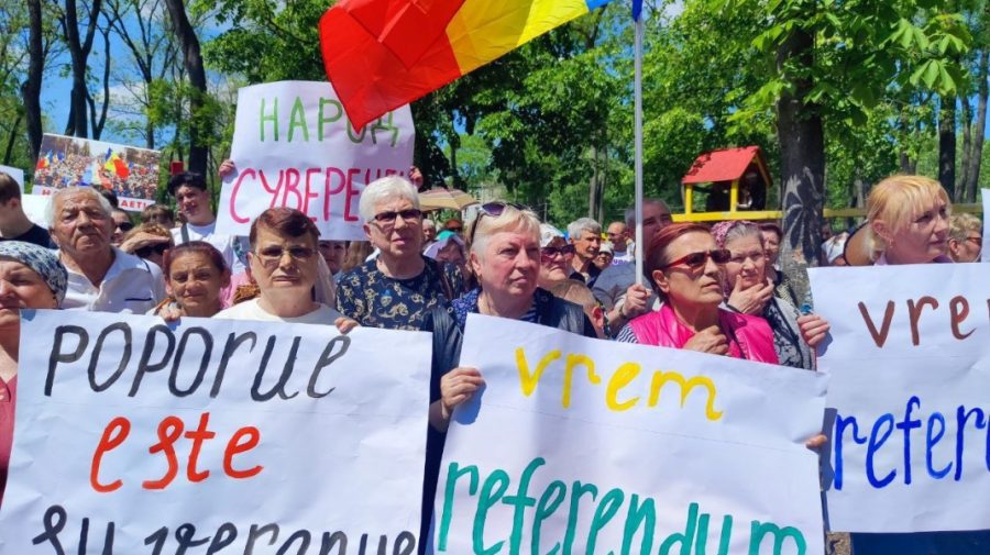 VIDEO „Referendum!” Partidul ȘOR a organizat mitinguri în trei orașe din țară, în timpul „Moldovei Europene”