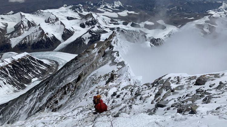 Tragic! Un alpinist moldovean a murit într-o tabără de pe Muntele Everest
