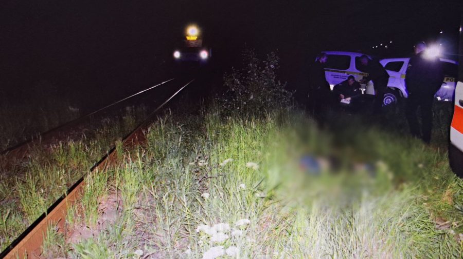 O femeie, tamponată mortal de tren la Strășeni. Trecea neregulamentar linia de cale ferată