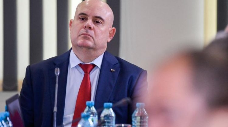 Bulgaria: Puternicul procuror general care „îngropa” anchete contra unor oligarhi și politicieni a fost demis