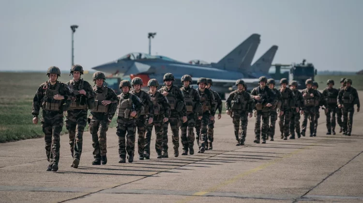 NATO începe astăzi în Germania cel mai mare exerciţiu aerian din istoria sa
