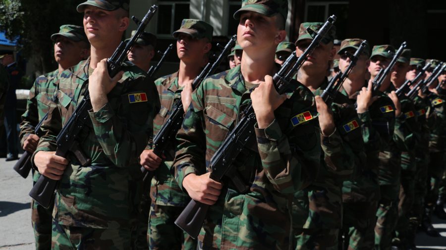 Vor servi Patria cel puțin 12 luni! Peste 200 de militari încorporați în aprilie au depus jurământul