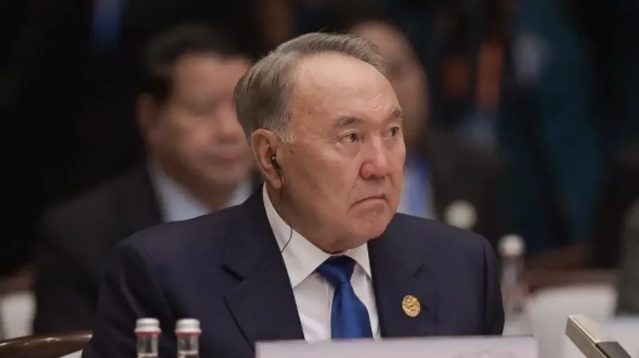 Biroul primului președinte al Kazahstanului întreținut cu milioane va dispărea