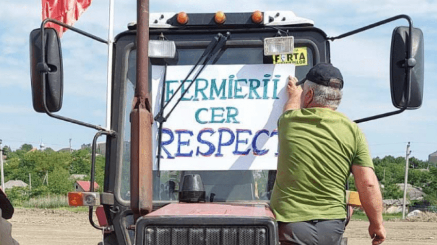 Fermierii nu renunță la protestul de astăzi: Care sunt drumurile unde vor organiza manifestații cu tehnica agricolă