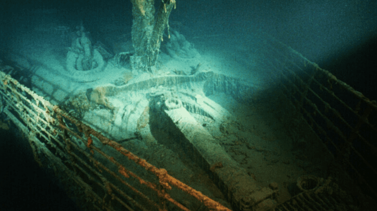 Un submarin folosit pentru a duce turiști să vadă epava Titanicului a dispărut în Oceanul Atlantic