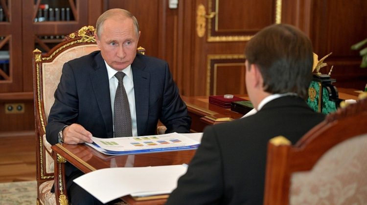Putin a promis că va înșira câteva cuvinte într-o scrisoare adresată „participanților la operațiunea specială”