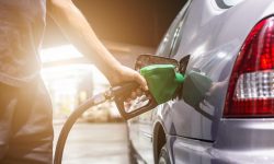 ANRE anunță noile prețuri la carburanți. Cât costă litrul de benzină