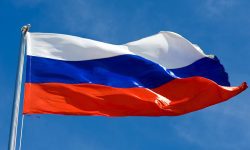 Drapelul Rusiei, furat de pe Centrul de Ștință și Cultură. Ambasada: Sperăm că cei vinovați vor răspunde în fața legii