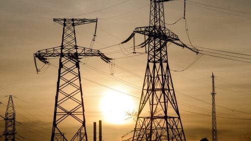 România devine un exportator net de electricitate. „Este un lucru bun pentru stabilitatea și securitatea zonei”