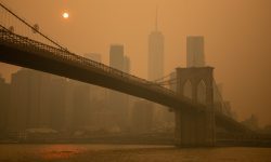 VIDEO Imagini apocaliptice în New York: Cel mai mare oraș din SUA, paralizat de fumul de la incendiile din Canada