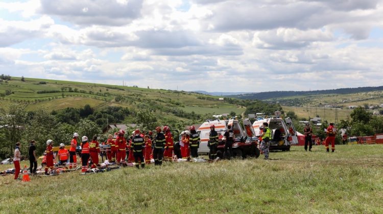 FOTO Două accidente grave, cu zeci de victime, la hotarul moldo-român. FĂRĂ PANICĂ – este scenariul aplicațiilor IGSU