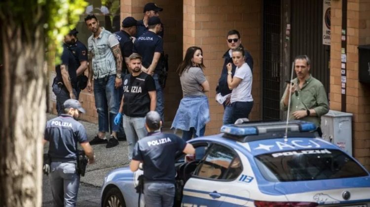 Tragedie în Italia. Un polițist s-a sinucis după ce și-a împușcat mortal colega
