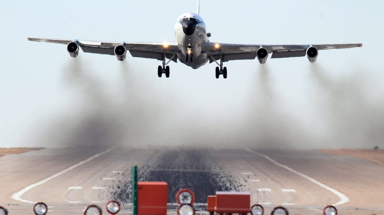 SUA și-au transferat în Europa singurul avion pentru monitorizare nucleară