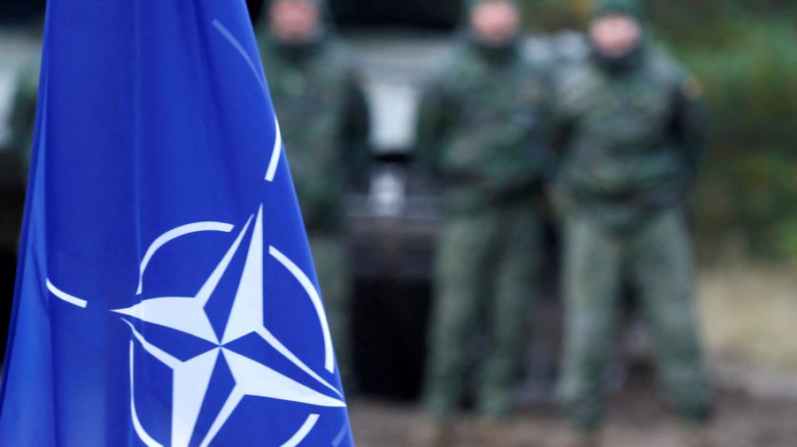 Fost oficial NATO: Aderarea Ucrainei în plin război ar putea declanșa cel de-al treilea război mondial