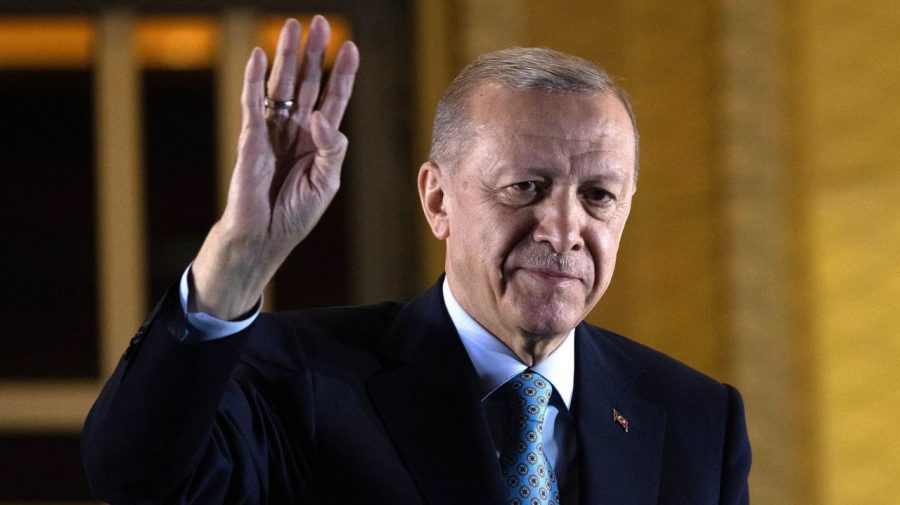 Turcia își va ține promisiunea de a sprijini aderarea Suediei la NATO. Ce condiții are liderul de la Ankara