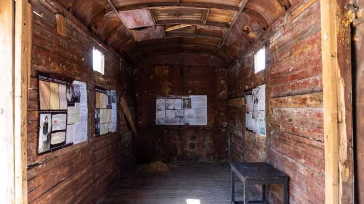 FOTO Se prelungește expoziția „Basarabenii în Gulag” din PMAN, „urmare a multiplelor solicitări”