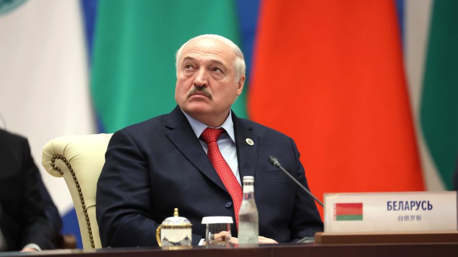 Belarus înarmează ministerul pentru situaţii de urgenţă pentru a fi pregătit în caz de conflict armat