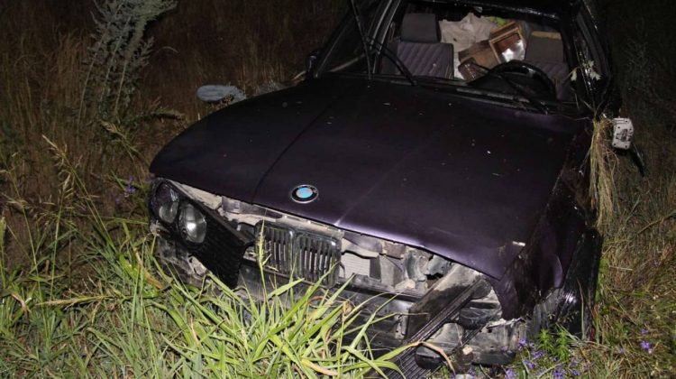 FOTO Accident teribil la Ștefan Vodă! Șoferul unui BMW a decedat pe loc