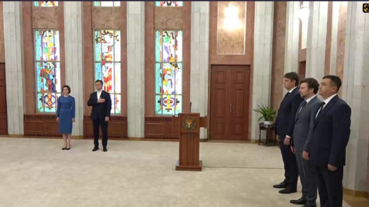 VIDEO Spînu, Perciun și Efros au depus jurămintele. Mesajul Maiei Sandu pentru noii miniștri