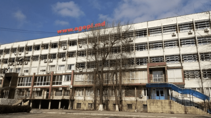 Special pentru AGEPI: Autorii nu pot beneficia de remunerație pentru prima jumătate a anului 2023, din cauza noii legi