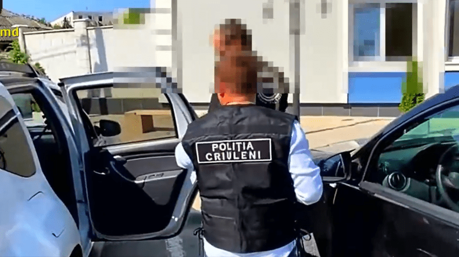 VIDEO Pe urme fierbinți! Un bărbat, condamnat la 5 ani de închisoare, a fost reținut de oamenii legii