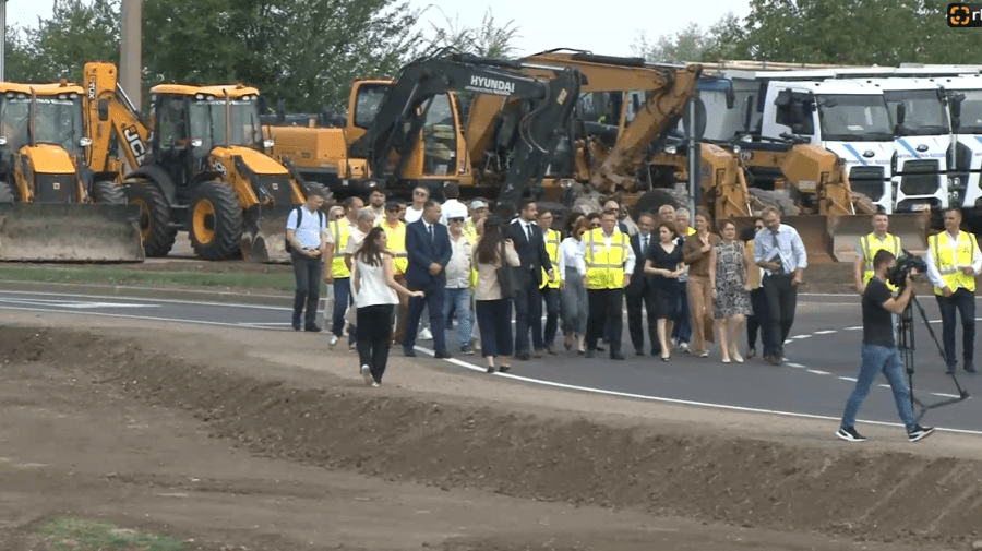 VIDEO Sub viteza melcului! Drumul de 31 de km la care s-a lucrat 4,5 ani