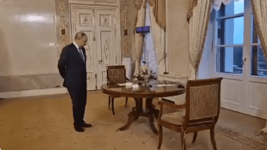 VIDEO Președintele Egiptului l-a lăsat pe Putin să aștepte. Reacția liderului de la Kremlin