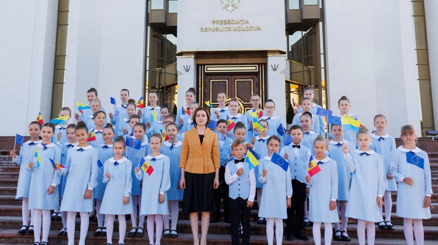 FOTO, VIDEO Maia Sandu, de Ziua Ucrainei: Speranța mea este ca pacea să revină cât mai curând în casele ucrainenilor