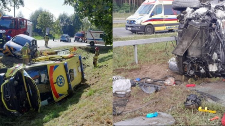 FOTO Dublu accident cu moldoveni în Polonia. Au suferit în autocarul izbit de camion, apoi ambulanța s-a răsturnat