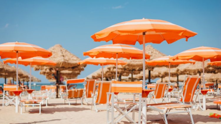 Noua regulă pe plajele din Italia care înfurie turiștii. Ce trebuie să știi dacă mergi în vacanță acolo?